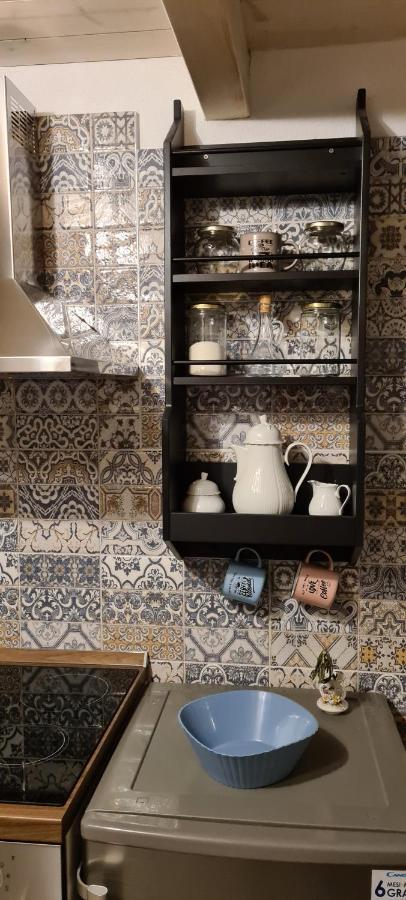 Studio Apartman Loreta Cres Εξωτερικό φωτογραφία
