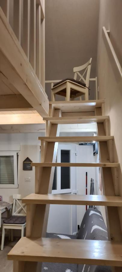 Studio Apartman Loreta Cres Εξωτερικό φωτογραφία