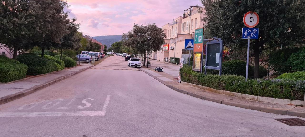 Studio Apartman Loreta Cres Εξωτερικό φωτογραφία