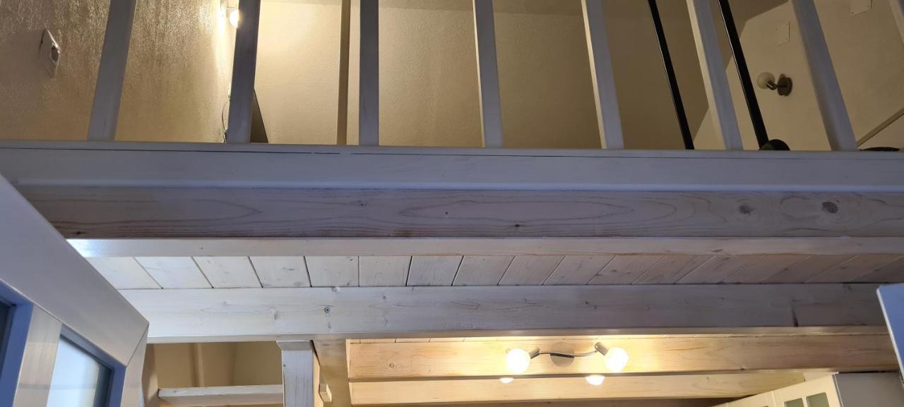 Studio Apartman Loreta Cres Εξωτερικό φωτογραφία