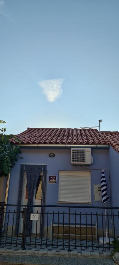 Studio Apartman Loreta Cres Εξωτερικό φωτογραφία