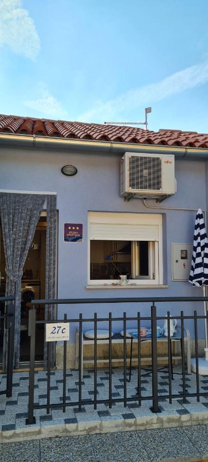 Studio Apartman Loreta Cres Εξωτερικό φωτογραφία