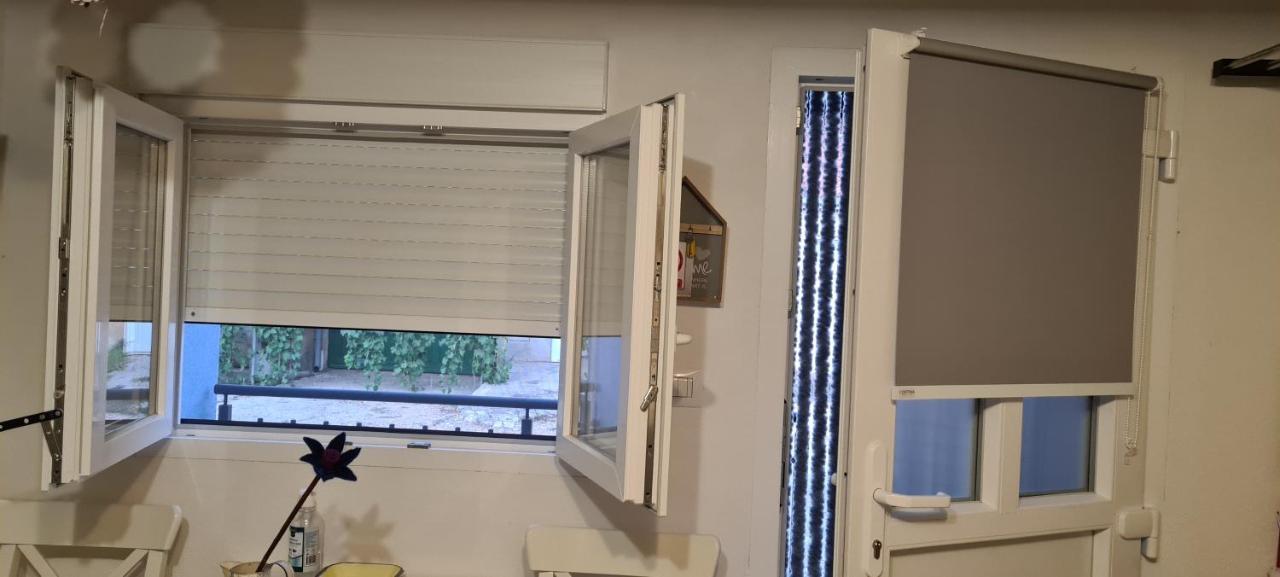 Studio Apartman Loreta Cres Εξωτερικό φωτογραφία